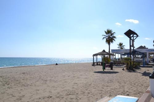 Las Palomas Beach Торемолинос Екстериор снимка